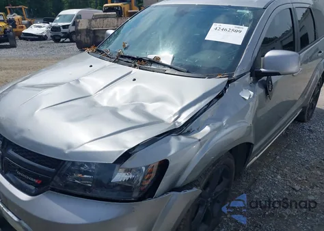 2020 Dodge Journey Crossroad из США, поврежденный, VIN 3C4PDCGB6LT220276